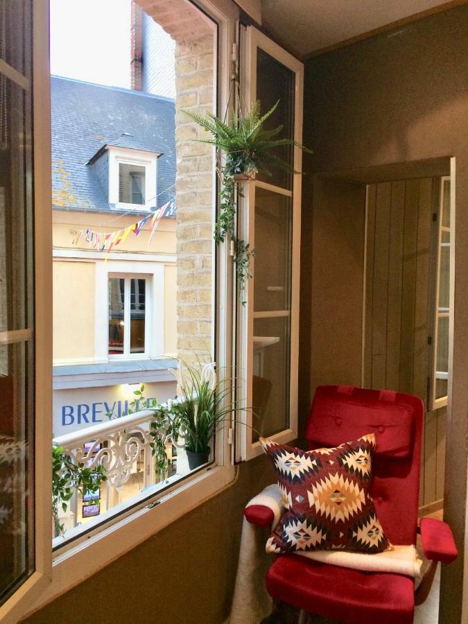 La Reine Des Plages Cls Deauville تروفيي سور مير المظهر الخارجي الصورة